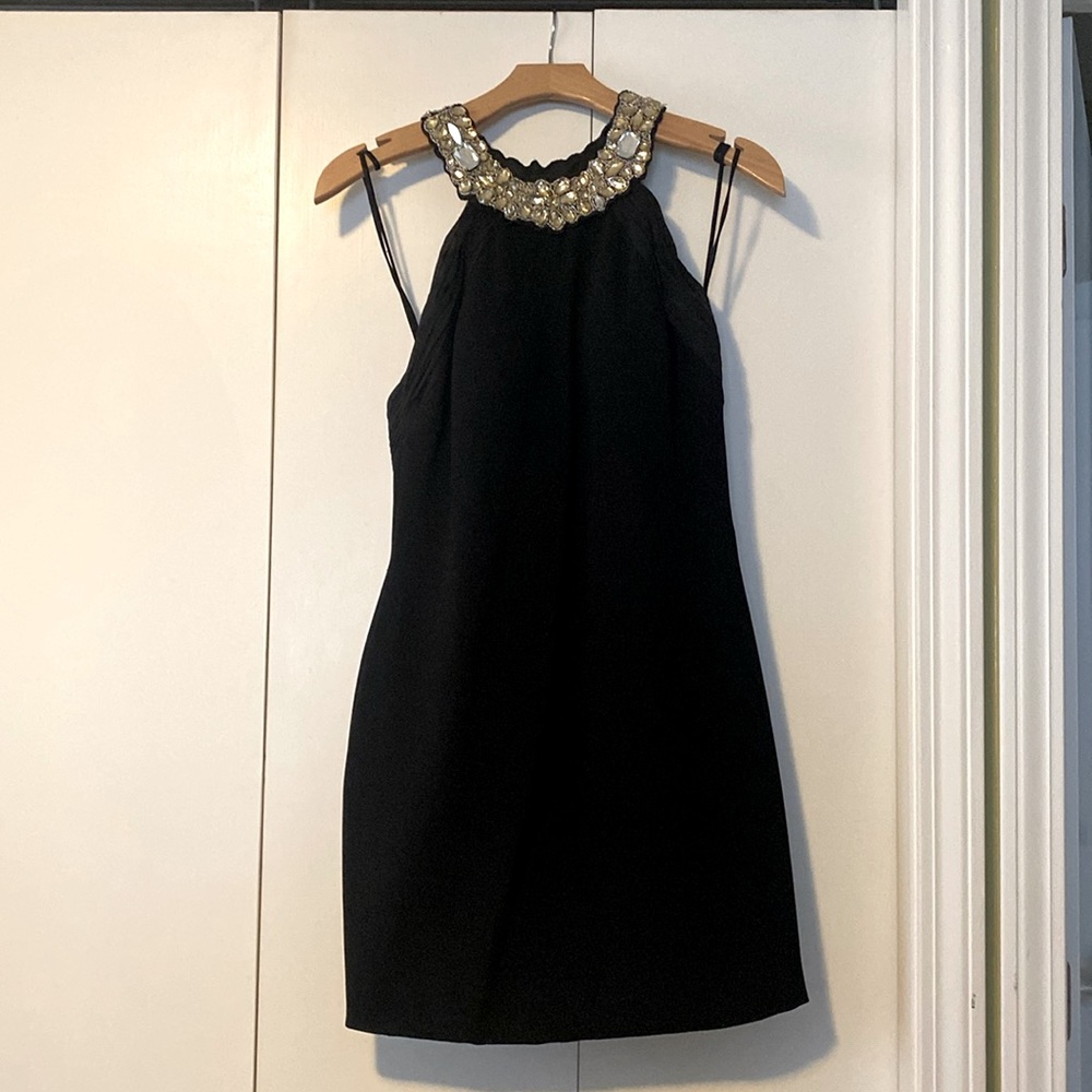 Theia high neck beaded front and back cocktail dress Sz 4
